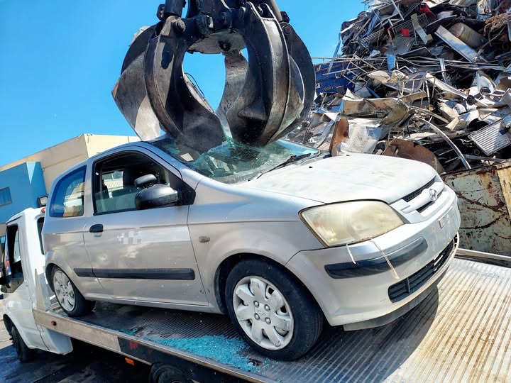 AA Car Removals Perth - professional scrap car removal and cash for cars